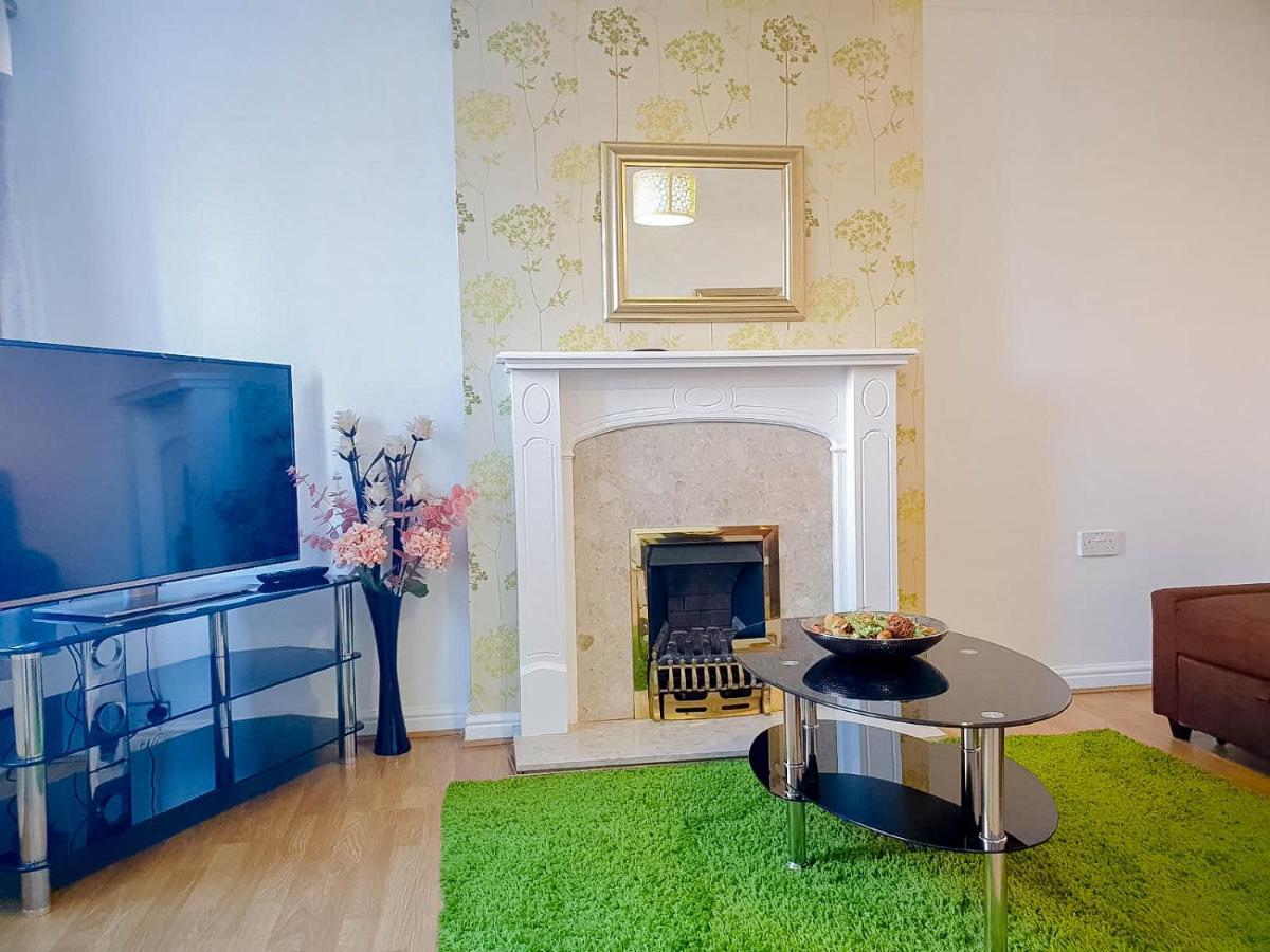 Ferienwohnung Airport Lounge - 3 Bed - 6 Persons Manchester Exterior foto